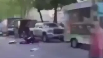 ورود خودرو به میان جمعیت در کانادا