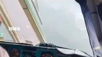 تلاش خلبان ایرانی در هدایت ایلوشین ۷۶ بر فراز بندرعباس در جریان عملیات اطفای حریق اسکله شهید رجایی + فیلم