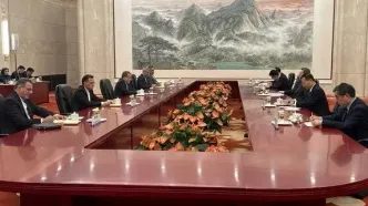 گزارش توئیتری سفیر ایران از دیدار عراقچی با یک مقام ارشد چین