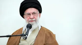 رهبر انقلاب: گاهی دهن لقی، صبر نکردن، اعتراض بیخود، تحلیل غلط تاثیر تاریخی دارد؛ لذا باید خیلی مراقبت کرد/ خط ائمه «خط ایستادگی و استقامت» و درس ائمه «درس منطق و استدلال» است