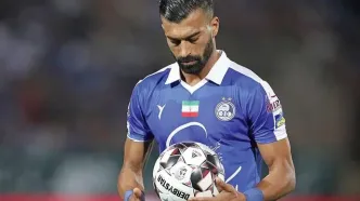 اقدام فوق جنجالی رامین رضاییان در بازی با هوادار