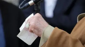 راز انگشتر سفید رهبر انقلاب چیست؟ + تصاویر