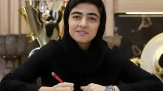 اولین تمدیدی پرسپولیس امضا کرد (عکس)