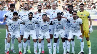 خروج غافلگیرکننده یک مهاجم از استقلال