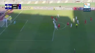 ویدیو: گل اول تراکتور به ملوان توسط امیرحسین حسین زاده