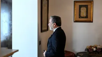 مشورت عراقچی با چین درباره مذاکرات ایران و آمریکا/ انتقال پیام پزشکیان به مقامات پکن