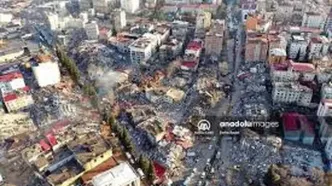 ترافیک شدید خیابان‌های استانبول پس از زلزله ۶ریشتری