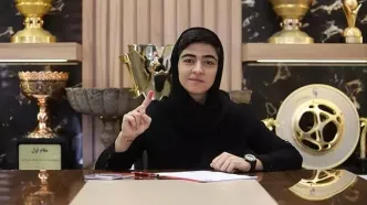 کاپیتان با پرسپولیس تمدید کرد