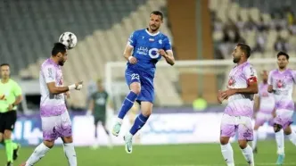 جدال پرحاشیه استقلال و هوادار