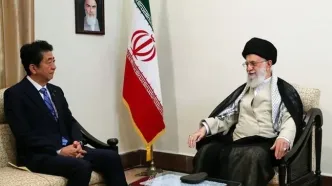 آشنا پاسخ داد؛ نخست وزیر سابق ژاپن برای ایران پیام کتبی ترامپ را آورده بود؟/ کاغذهایی که آبه شینزو در جلسه با رهبر انقلاب در دست داشت چه بودند؟