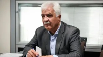 دهقان‌کیا: بانک رفاه را واگذار نمی‌کنیم