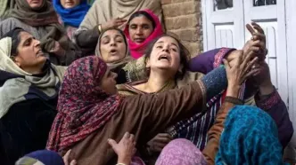 کشته و زخمی شدن ۱۶ نفر بر اثر  فروریختن ساختمان در دهلی نو