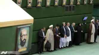 مجلس با فوریت لایحه تغییر ساعت رسمی مخالفت کرد