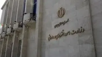 فرد پیشنهادی برای وزرات اقتصاد مذاکره را از ذهنش کنار بگذارد/  دغدغه های وزیر اقتصاد چه باید باشد؟