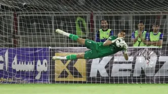 تلویزیون بازی های استقلال را پخش نمیکند؟