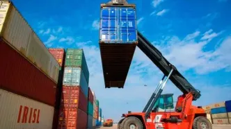 تعیین تکلیف سریع کالاهای خطرناک بنادر خوزستان توسط گمرک
