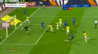 خلاصه بازی استقلال 2 - صنعت نفت آبادان 0