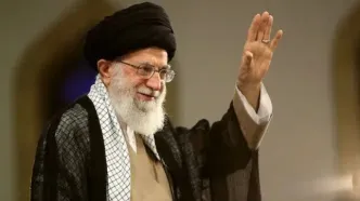 قدیمی‌ترین عکس از حضرت آیت‌الله خامنه‌ای در یک‌ونیم‌سالگی ایشان