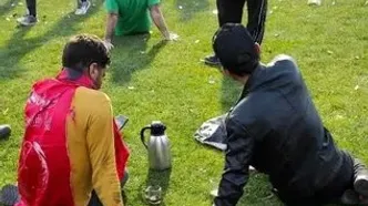 فلاسک و لیوان چای وسط زمین: چمن یادگار، محل پیک نیک تراکتوری‌ها شد