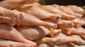 گوشت مرغ و نان با قیمت نجومی وارد بازار شدند (۱۹ اردیبهشت)