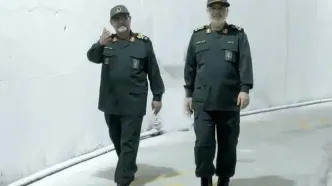 سردار سلامی و سردار حاجی زاده در یک پایگاه زیرزمینی