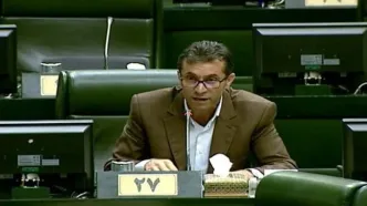 انتقاد شدید یک نماینده به دوبرابر شدن تعرفه بیمه تامین اجتماعی