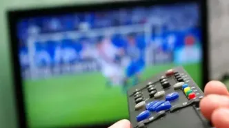 پخش زنده دیدار استقلال ـ صنعت نفت و ۳ فوتبال خارجی