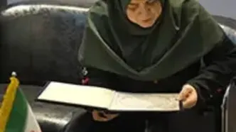 بازدید سخنگوی دولت از غرفه بانک ملی ایران در سی و ششمین نمایشگاه کتاب