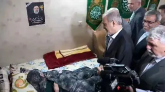 مادر ابراهیم رئیسی خطاب به پزشکیان: سوار هلیکوپتر نشو!/ ویدئو