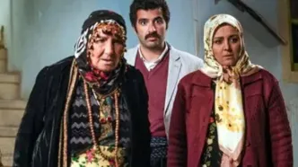 استایل جذاب و  دوست داشتنی مه‌لقا خانمِ سریال نون خ در یک مراسم/ عکس
