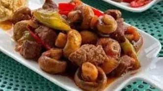 خورش قارچ با گوشت گوسفندی رو اینجوری درست کن!