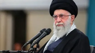 ازخوانی تاریخ از نگاه رهبری؛ تولد حوزه قم، پاسخ به استبداد رضاخانی
رهبر انقلاب: مهم‌ترین وظیفه‌ حوزه، بلاغ مبین و زمینه‌سازی تمدن اسلامی است