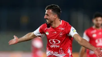 هافبک‌ مازاد پرسپولیس در فکر لژیونر شدن!