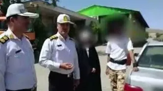بدلکاری خطرناک در جاده؛ سوار شدن یک خانم چادری بر سقف خودرو در ملایر/ ویدئو