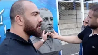 دلخوری امیرحسین زارع از مجسمه‌اش؛ نصبش نکنید شبیه مغول‌هاست!
