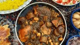 طرز تهیه خورش کرفس با مرغ و لوبیا چیتی!