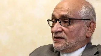 واکنش مرعشی به کُری‌خوانی بابک زنجانی؛ طرف تا مرز اعدام رفته، بعداً می‌گوید چند میلیارد دلار نقدینگی دارد