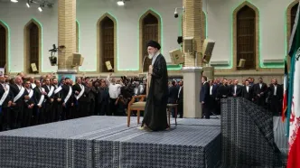 تصاویری از دیدار هزاران نفر از کارگران با رهبر انقلاب