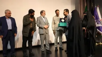 تجلیل از خانواده‌های شهدا و پیشکسوتان سینمای دفاع مقدس