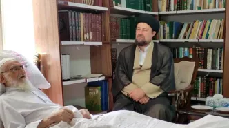 سیدحسن خمینی به عیادت آیت الله نوری همدانی رفت