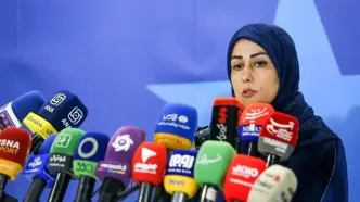 جواب تند استقلال به آذری جهرمی؛ از خوردن شیرموز لذت ببر!