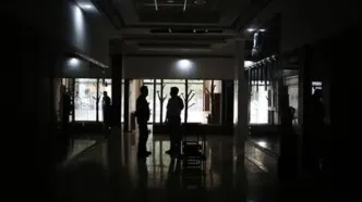 قطع همزمان آب، برق و اینترنت مردم را شاکی کرد