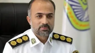 دستگیری راننده و زنی که روی سقف پراید در حال حرکت نشسته بود