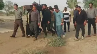 خاکسپاری پیرزن تنها مانده در خانه سالمندان با حضور پرشور مردم خرمشهر