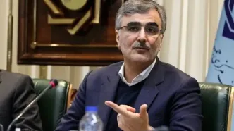 فرزین: بازار سلف ارزی به‌زودی راه‌اندازی می‌شود