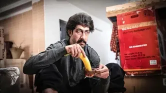 پشت صحنه گریم جالب بهرام افشاری در سریال پایتخت
