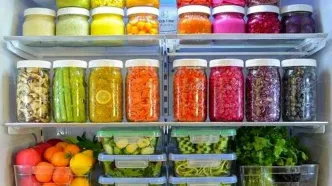 نگهداری صحیح مواد غذایی در یخچال + نکات راهگشا