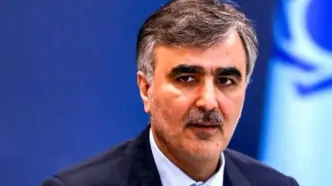 نامه رئیس انجمن خودروسازان به محمدرضا فرزین: سنگ‌اندازی نکنید!