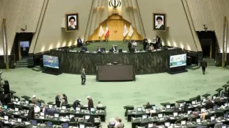 پاسخگویی وزیر کار در صحن علنی؛ جلسه مجلس آغاز شد