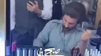 ببینید؛ رقص کردی هوتن شکیبا در پشت‌صحنه یک سریال